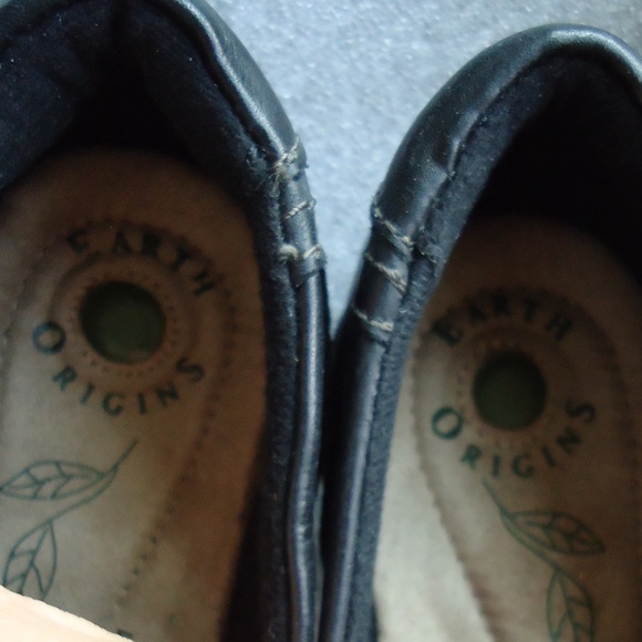 Earth Origins Women's Black Leather Flats Size 8 1/2 - Picture 9 of 11